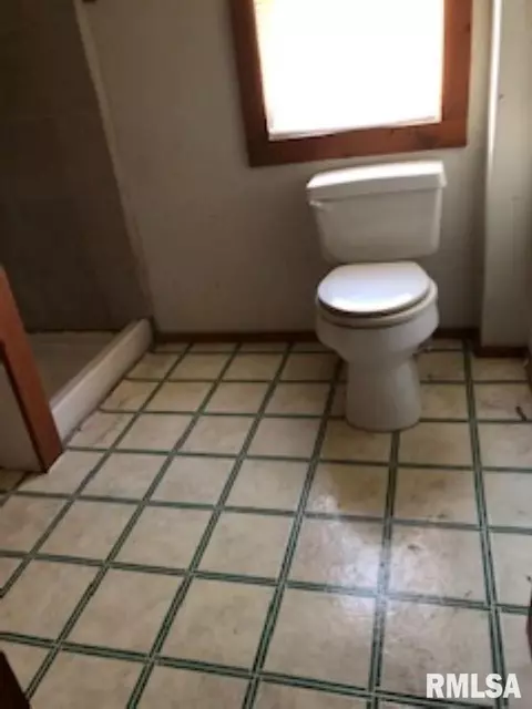 324 W Carroll St, Macomb, IL 61455 photo 24