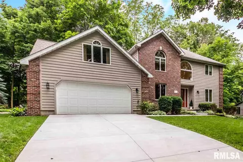 700 Bayside Dr, Germantown Hills, IL 61548 photo 2