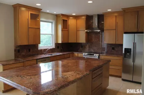 2129 W Liams Way, Dunlap, IL 61525 photo 7