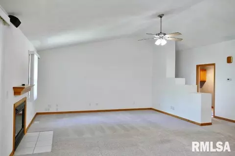 10288 W Lake Camelot Dr, Mapleton, IL 61547 photo 6