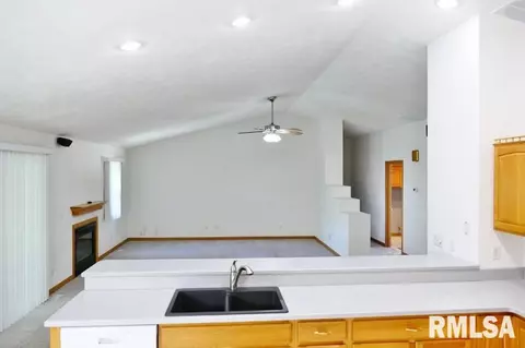 10288 W Lake Camelot Dr, Mapleton, IL 61547 photo 10