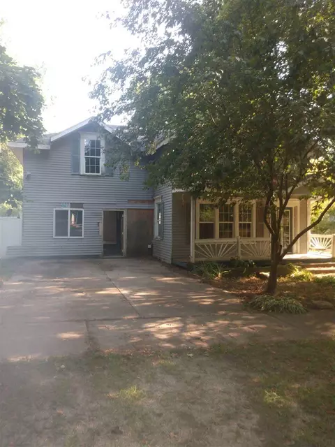 404 W 3rd St, Delavan, IL 61734 photo 27