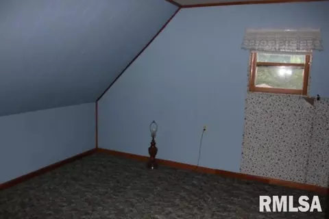 609 Custer Pl, Canton, IL 61520 photo 23