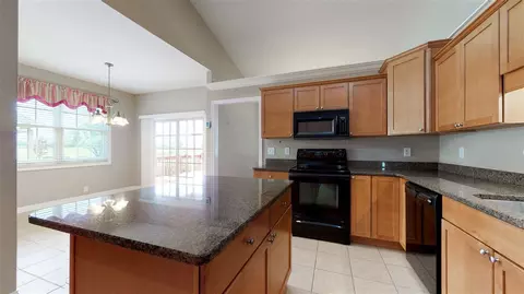 5121 S Cameron Ln, Mapleton, IL 61547 photo 7