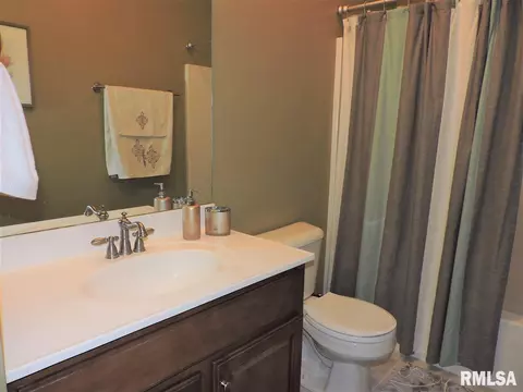 6700 N Buckeye Dr, Edwards, IL 61528 photo 14