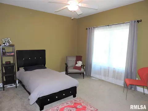 6700 N Buckeye Dr, Edwards, IL 61528 photo 13