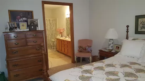 345 S Main St, Canton, IL 61520 photo 21