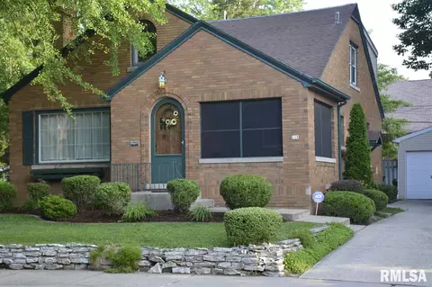 118 N Kickapoo Ter, Peoria, IL 61604 photo 2