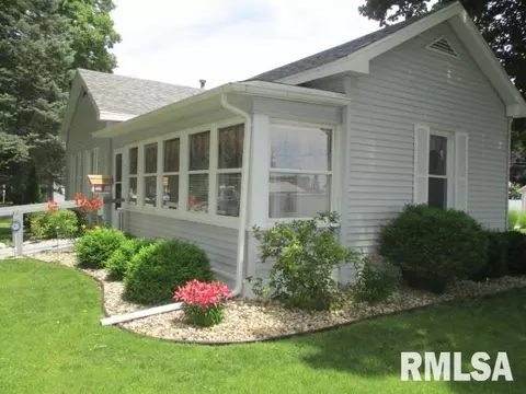 512 Main St, Henry, IL 61537 photo 21