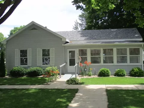 512 Main St, Henry, IL 61537 photo 33