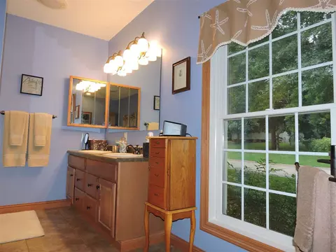 1201 Stacy Ln, Macomb, IL 61455 photo 18
