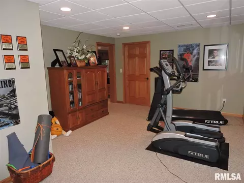 1201 Stacy Ln, Macomb, IL 61455 photo 30