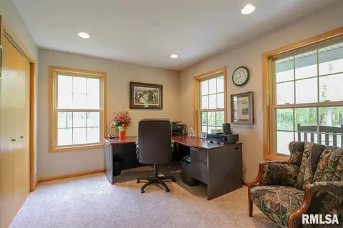 842 Banta Rd, Metamora, IL 61548 photo 27