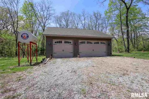 842 Banta Rd, Metamora, IL 61548 photo 6