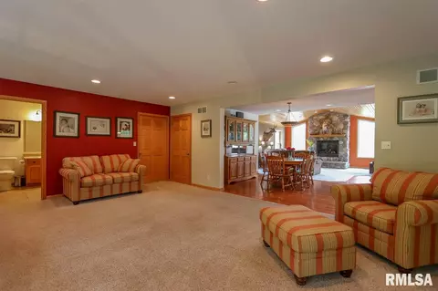 842 Banta Rd, Metamora, IL 61548 photo 16