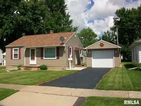 345 Iris Ct, Canton, IL 61520 photo 36