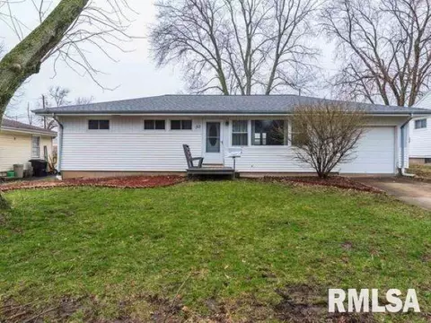32 Delaine, Normal, IL 61761 photo 1