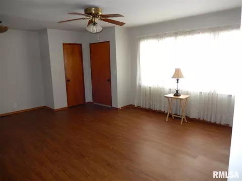838 Madelyn Ave, Macomb, IL 61455 photo 3