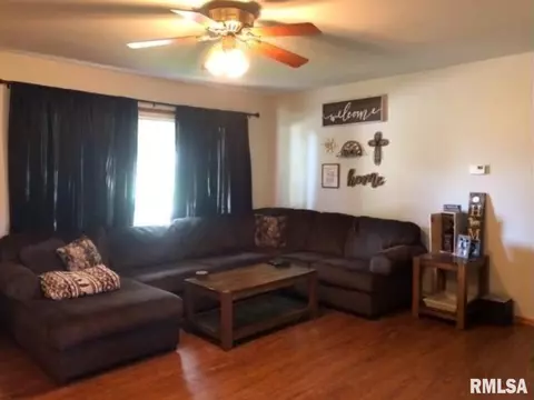 838 Madelyn Ave, Macomb, IL 61455 photo 18