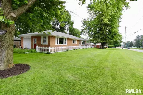 708 W Front St, Roanoke, IL 61561 photo 26