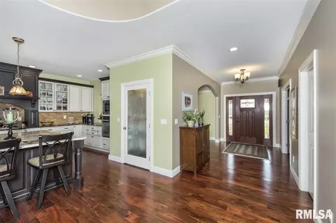 1818 Rustic Oak Dr, Washington, IL 61571 photo 6