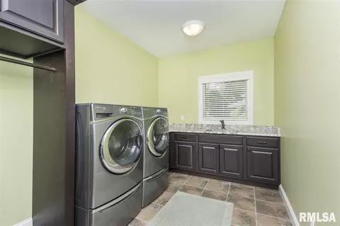 1818 Rustic Oak Dr, Washington, IL 61571 photo 17