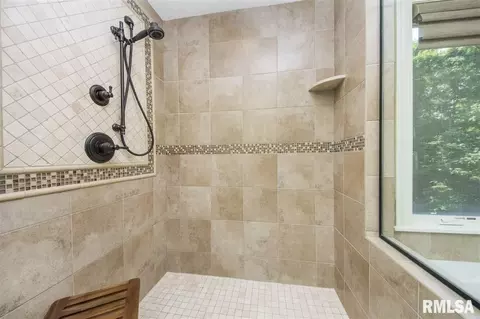 1818 Rustic Oak Dr, Washington, IL 61571 photo 22