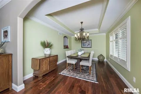 1818 Rustic Oak Dr, Washington, IL 61571 photo 7