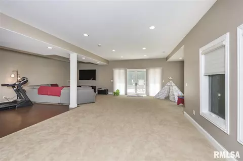 1818 Rustic Oak Dr, Washington, IL 61571 photo 30