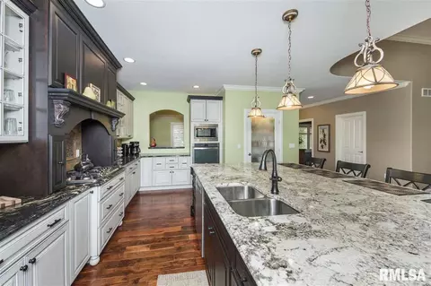 1818 Rustic Oak Dr, Washington, IL 61571 photo 14