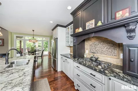 1818 Rustic Oak Dr, Washington, IL 61571 photo 13