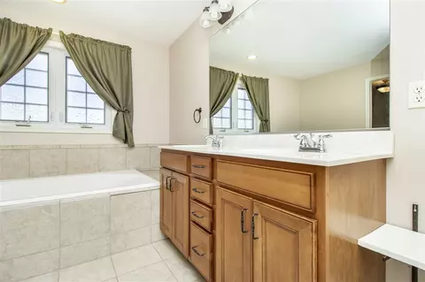 2010 W Liams Way, Dunlap, IL 61525 photo 21