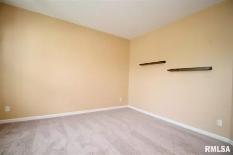2010 W Liams Way, Dunlap, IL 61525 photo 8