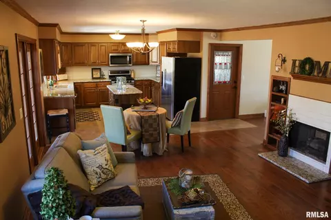 1111 Tottenham Ct, Washington, IL 61571 photo 13