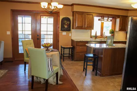 1111 Tottenham Ct, Washington, IL 61571 photo 9