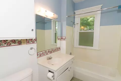 310 S Darst St, Eureka, IL 61530 photo 22