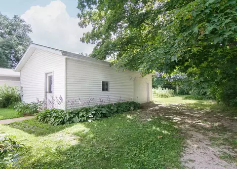 310 S Darst St, Eureka, IL 61530 photo 26