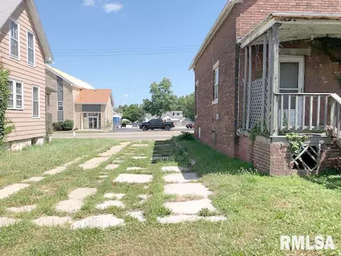 140 E Locust St, Canton, IL 61520 photo 27