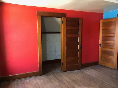 140 E Locust St, Canton, IL 61520 photo 24