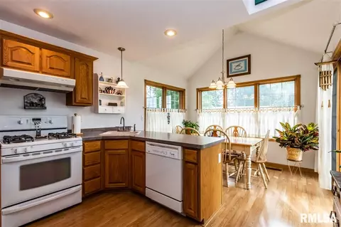 8408 W Vicki Lynn Dr, Mapleton, IL 61547 photo 7