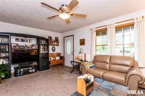 8408 W Vicki Lynn Dr, Mapleton, IL 61547 photo 5