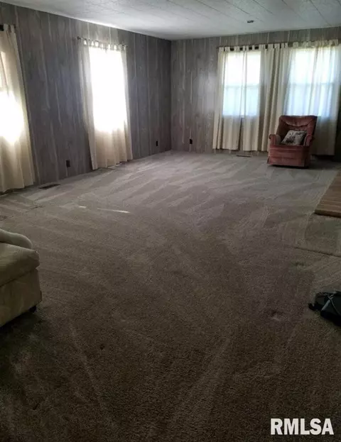 2056 Route 26 Rte, Lowpoint, IL 61545 photo 7