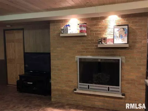425 E Monroe St, Morton, IL 61550 photo 35