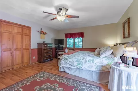 2007 E Bishop Ave, Peoria, IL 61614 photo 17