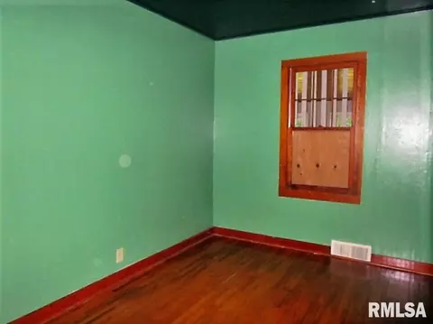 1014 Normal St, Henry, IL 61537 photo 13
