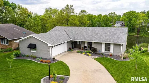 4113 S Dunbar Pt, Mapleton, IL 61547 photo 1