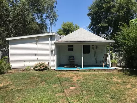116 Edds Ave, Pekin, IL 61554 photo 2