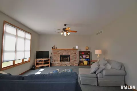 7701 W Bryce Ct, Mapleton, IL 61547 photo 12