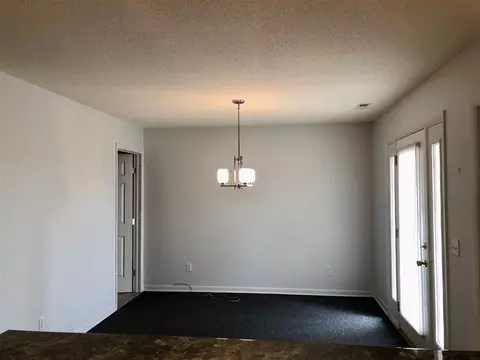 2003 S Madison St, Macomb, IL 61455 photo 7