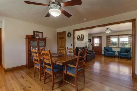 21185 Tullamore Rd, Delavan, IL 61734 photo 8